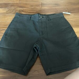 NWT Old Navy Slim Fit Built in Rotation Flex Chino Size 32 Men’s!